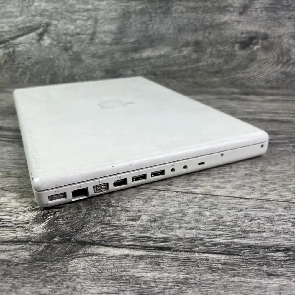 Apple Polycarbonate MacBook Laptop Parts/Repair A1181 *READ